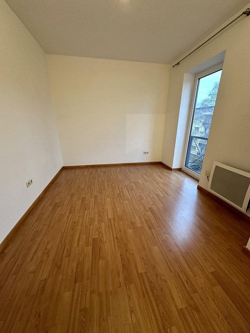 Pronájem bytu 2+1 50 m², Jugenheimer Str. 48a, Frankfurt, Hessen Pronájem bytu 2+1 50 m², Jugenheimer Str. 48a, Frankfurt, Hessen