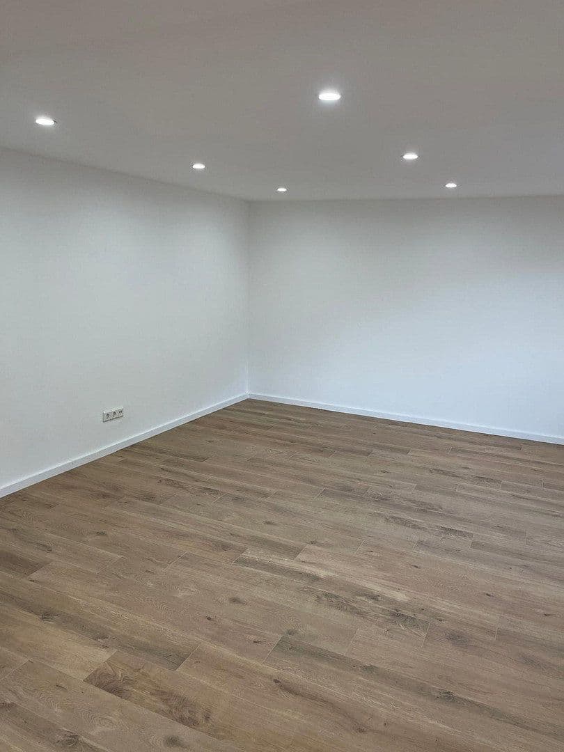 Prodej domu 160 m², pozemek 460 m², Lebacher Straße 72, Eppelborn, Země Sársko Prodej domu 160 m², pozemek 460 m², Lebacher Straße 72, Eppelborn, Země Sársko