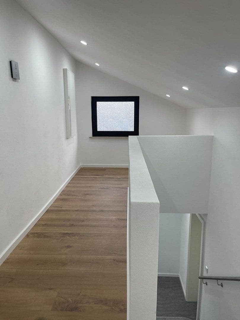 Prodej domu 160 m², pozemek 460 m², Lebacher Straße 72, Eppelborn, Země Sársko Prodej domu 160 m², pozemek 460 m², Lebacher Straße 72, Eppelborn, Země Sársko