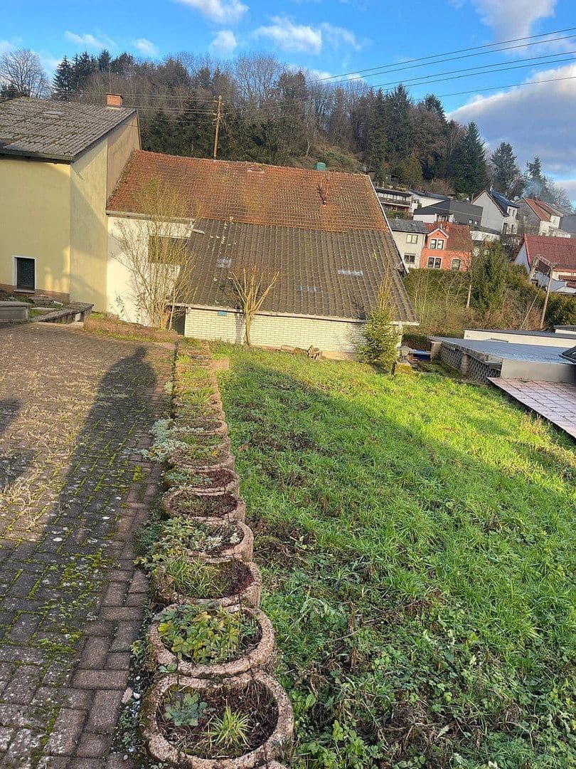 Prodej domu 160 m², pozemek 460 m², Lebacher Straße 72, Eppelborn, Země Sársko Prodej domu 160 m², pozemek 460 m², Lebacher Straße 72, Eppelborn, Země Sársko