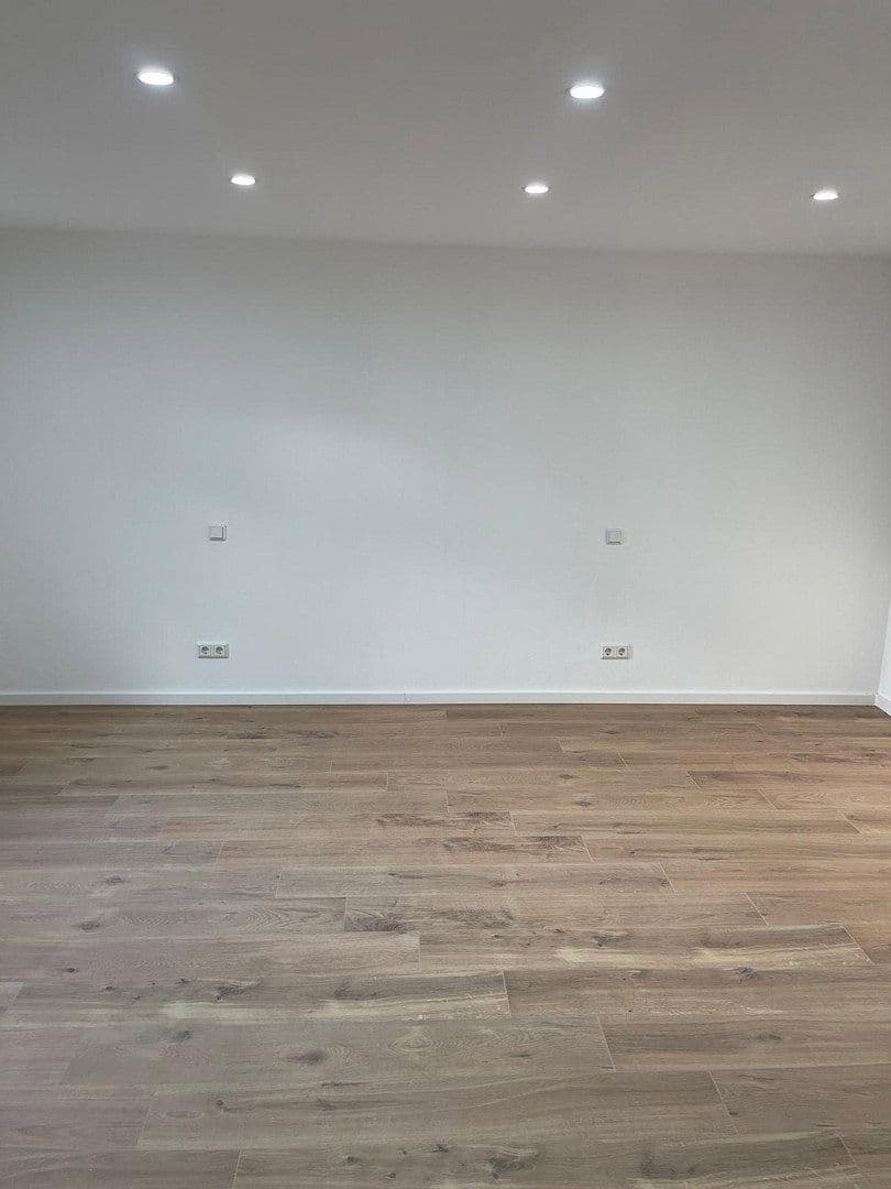 Prodej domu 160 m², pozemek 460 m², Lebacher Straße 72, Eppelborn, Země Sársko Prodej domu 160 m², pozemek 460 m², Lebacher Straße 72, Eppelborn, Země Sársko