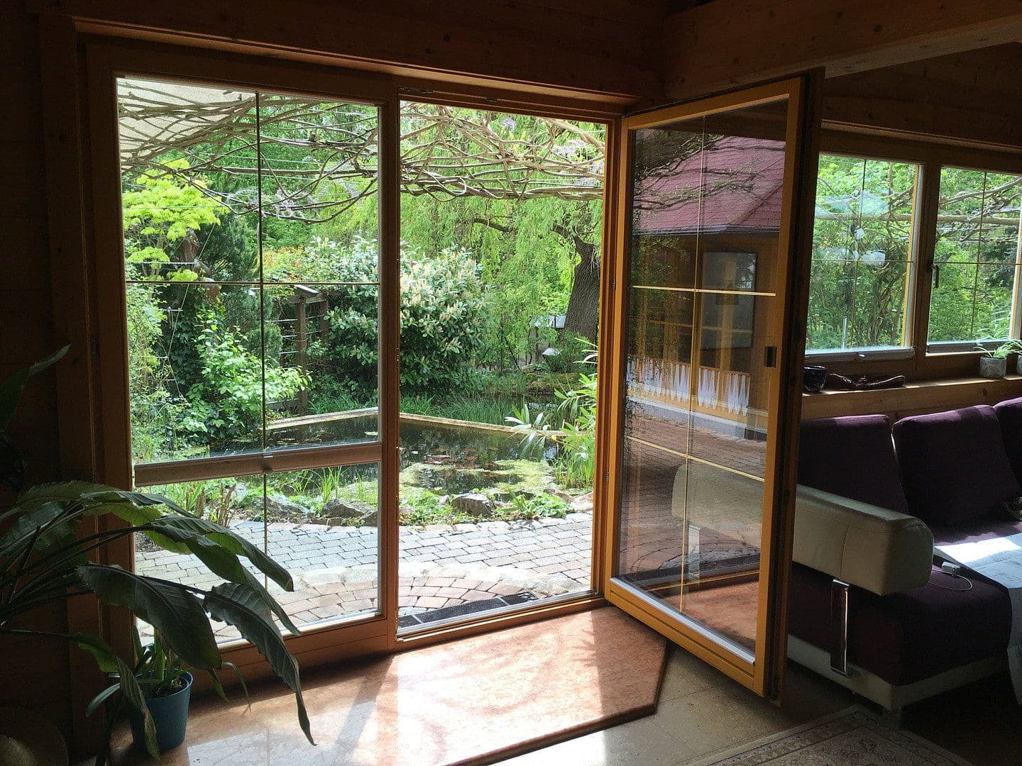 Prodej domu 238 m², pozemek 1.108 m², Landshut, Bavorsko Prodej domu 238 m², pozemek 1.108 m², Landshut, Bavorsko