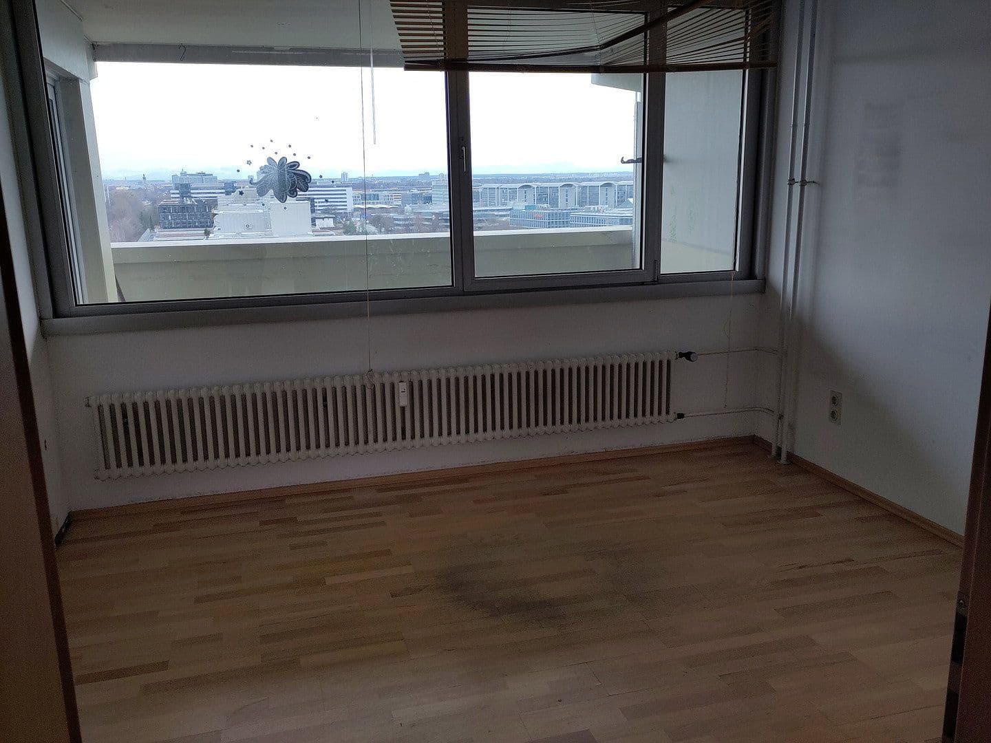 Pronájem bytu 3+1 87 m², Riesstraße 84, München, Bavorsko Pronájem bytu 3+1 87 m², Riesstraße 84, München, Bavorsko