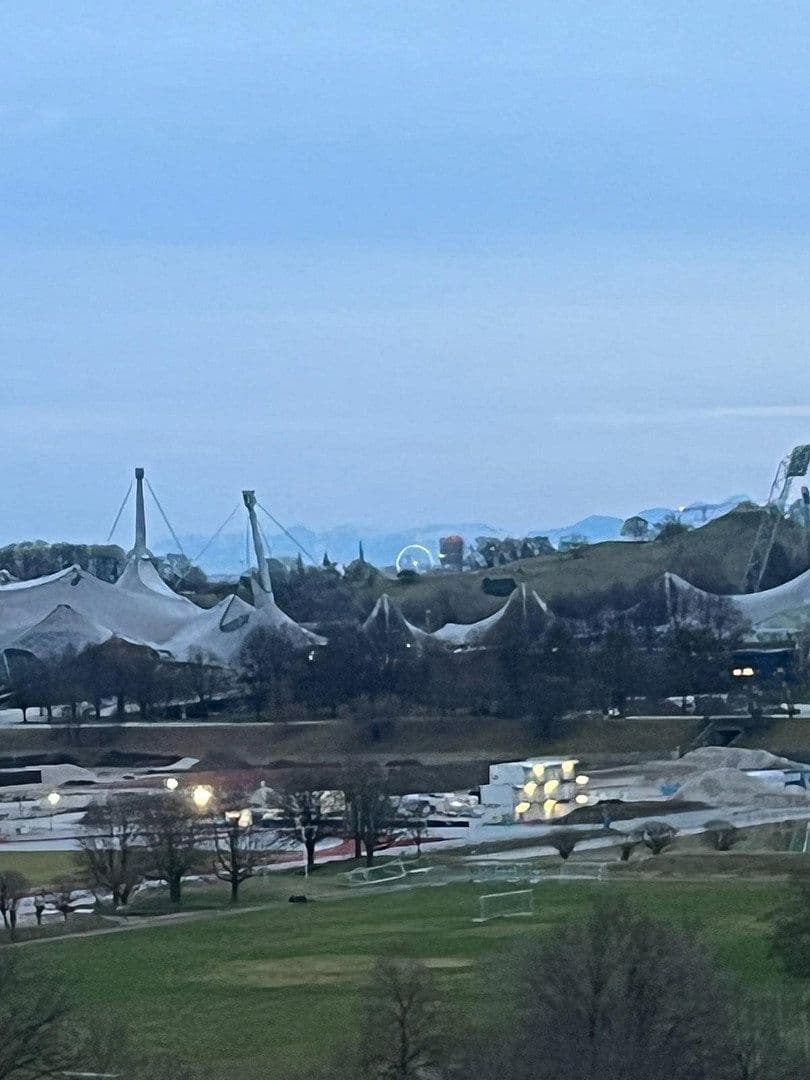 Pronájem bytu 3+1 87 m², Riesstraße 84, München, Bavorsko Pronájem bytu 3+1 87 m², Riesstraße 84, München, Bavorsko