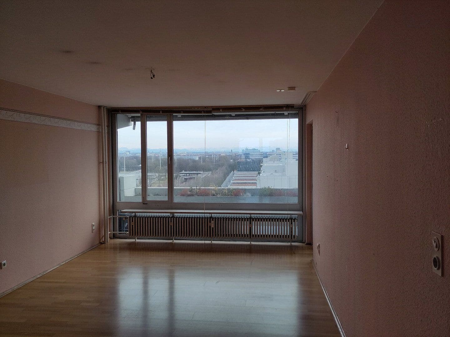 Pronájem bytu 3+1 87 m², Riesstraße 84, München, Bavorsko Pronájem bytu 3+1 87 m², Riesstraße 84, München, Bavorsko