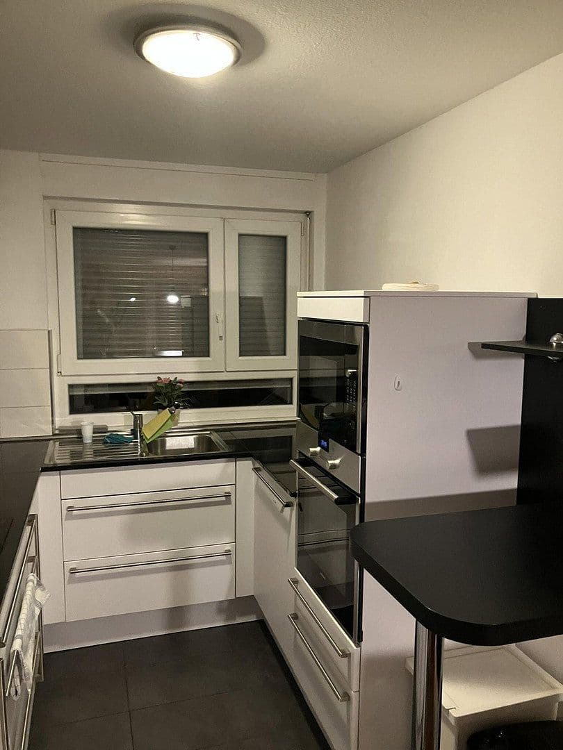 Pronájem bytu 6+1 18 m², Liesel-Bach-Straße 5/1, Böblingen, Bádensko-Württembersko Pronájem bytu 6+1 18 m², Liesel-Bach-Straße 5/1, Böblingen, Bádensko-Württembersko
