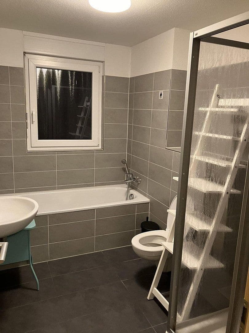 Pronájem bytu 6+1 18 m², Liesel-Bach-Straße 5/1, Böblingen, Bádensko-Württembersko Pronájem bytu 6+1 18 m², Liesel-Bach-Straße 5/1, Böblingen, Bádensko-Württembersko