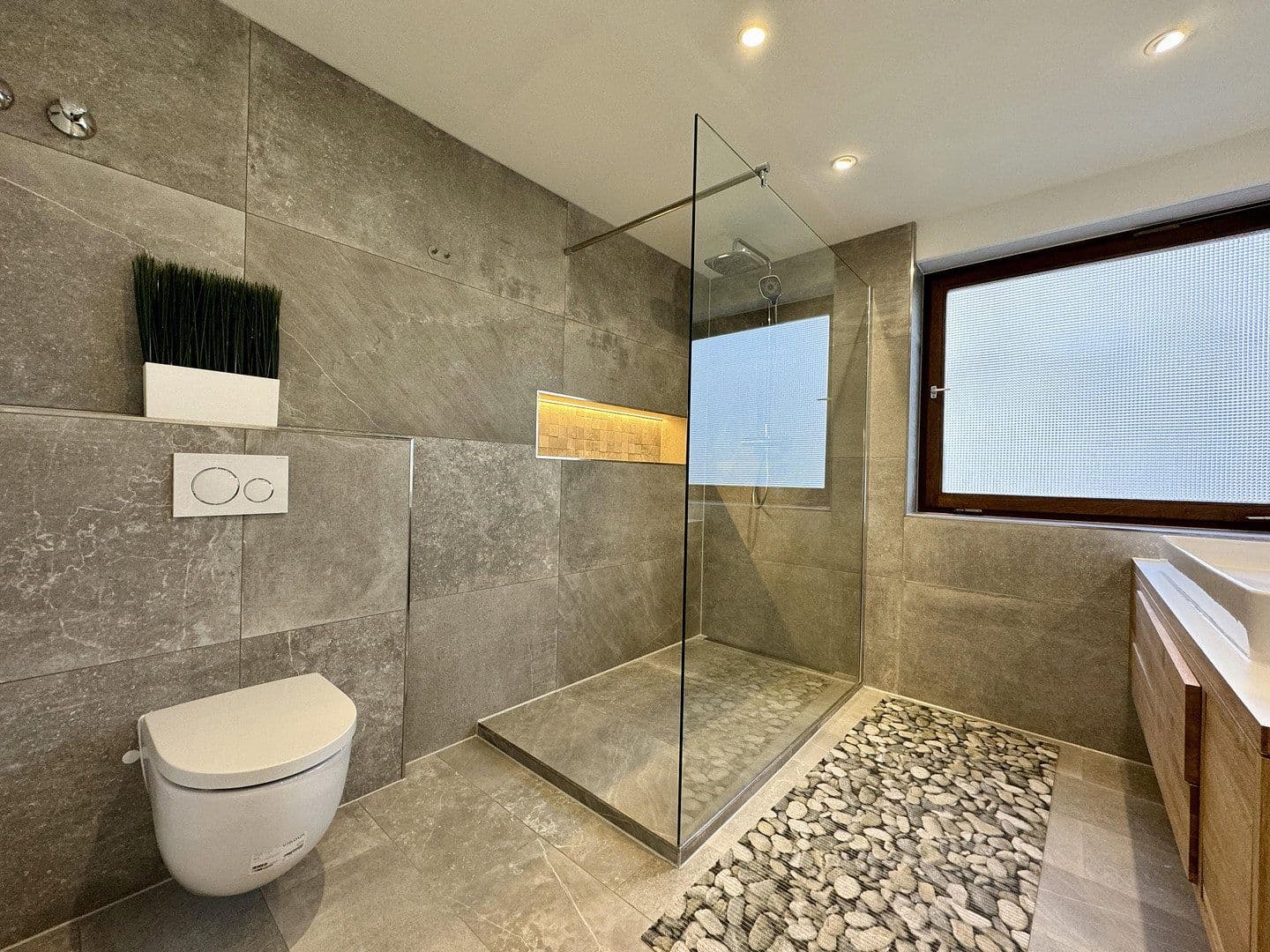 Pronájem bytu 6+1 18 m², Albrecht-Dürer-Weg 21B, Stuttgart, Bádensko-Württembersko Pronájem bytu 6+1 18 m², Albrecht-Dürer-Weg 21B, Stuttgart, Bádensko-Württembersko