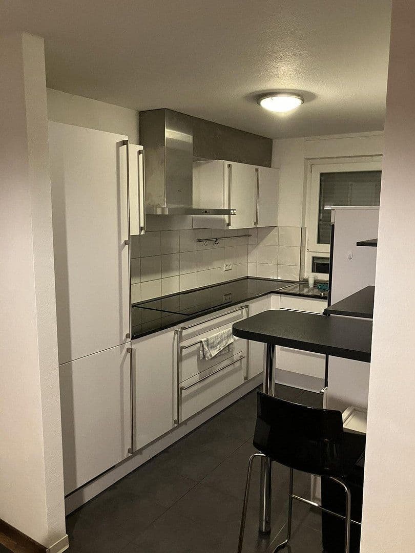 Pronájem bytu 6+1 18 m², Liesel-Bach-Straße 5/1, Böblingen, Bádensko-Württembersko Pronájem bytu 6+1 18 m², Liesel-Bach-Straße 5/1, Böblingen, Bádensko-Württembersko