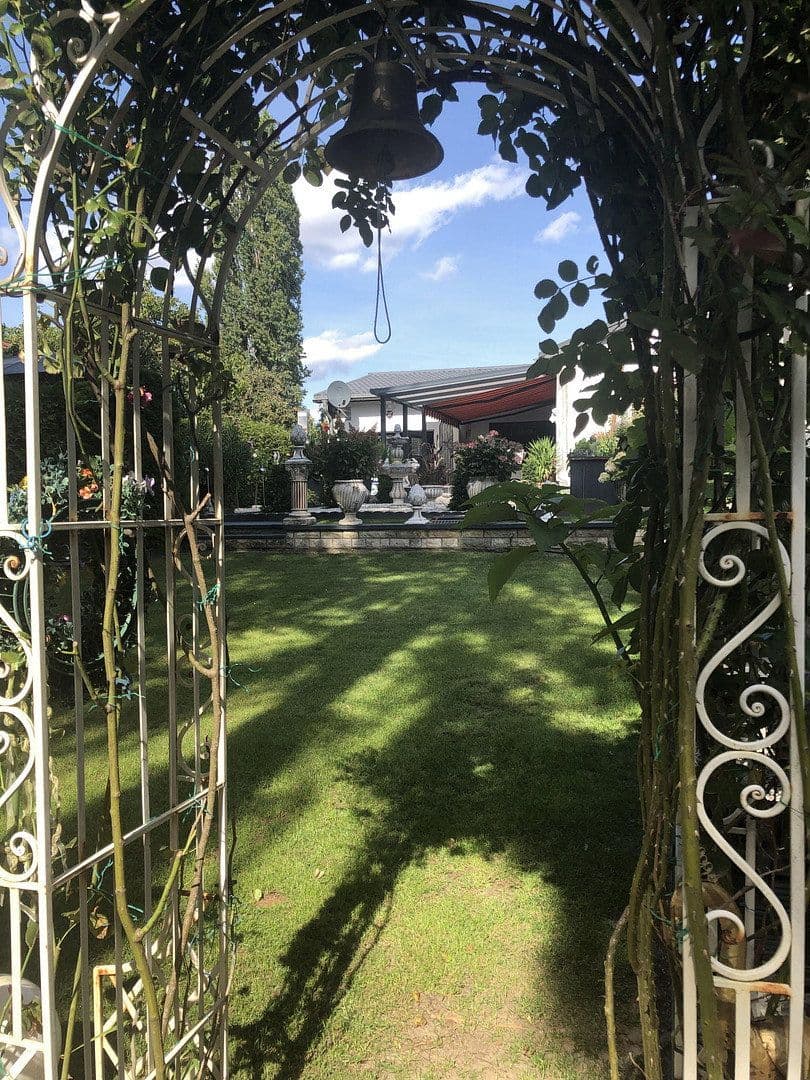 Prodej domu 127 m², pozemek 1.242 m², Birkenwerder, Braniborsko Prodej domu 127 m², pozemek 1.242 m², Birkenwerder, Braniborsko