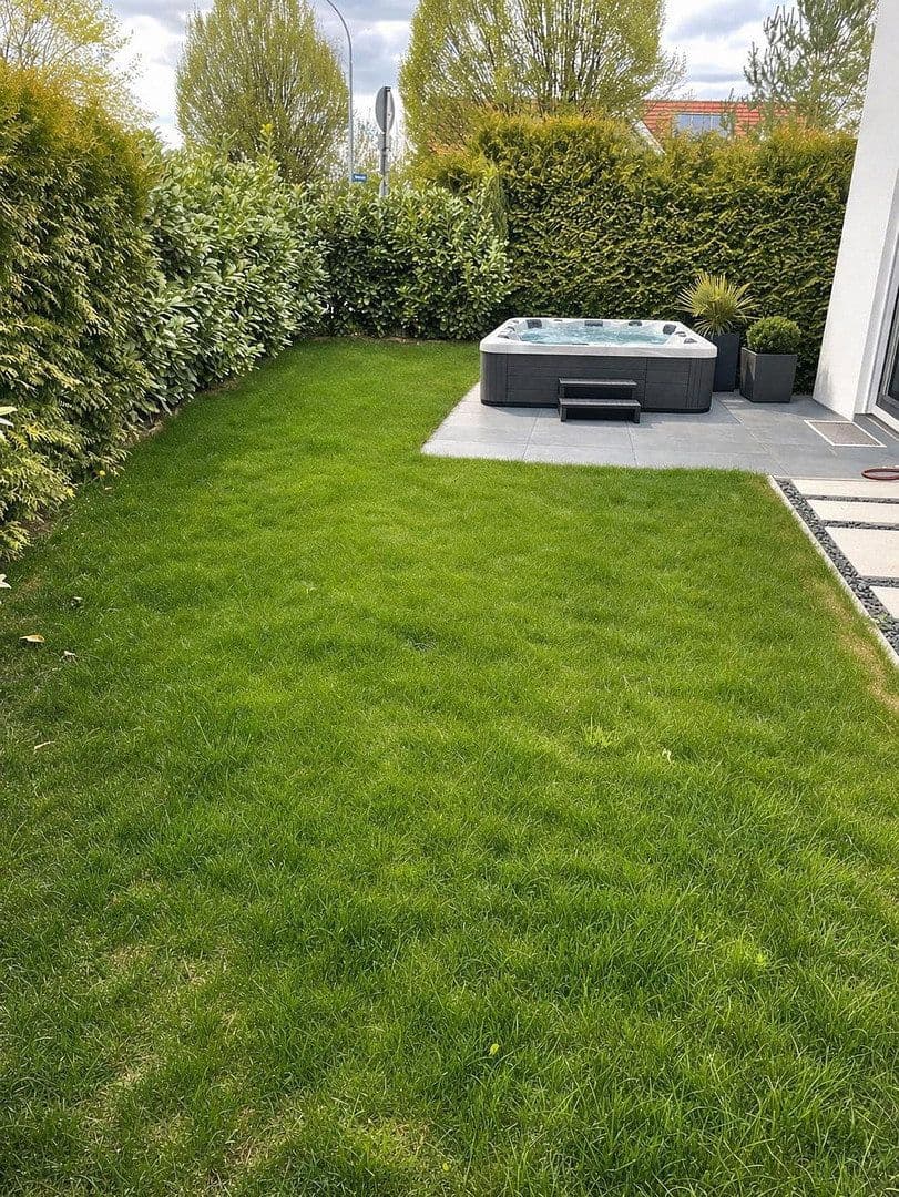 Pronájem domu 160 m², pozemek 300 m², Ingolstadt, Bavorsko Pronájem domu 160 m², pozemek 300 m², Ingolstadt, Bavorsko