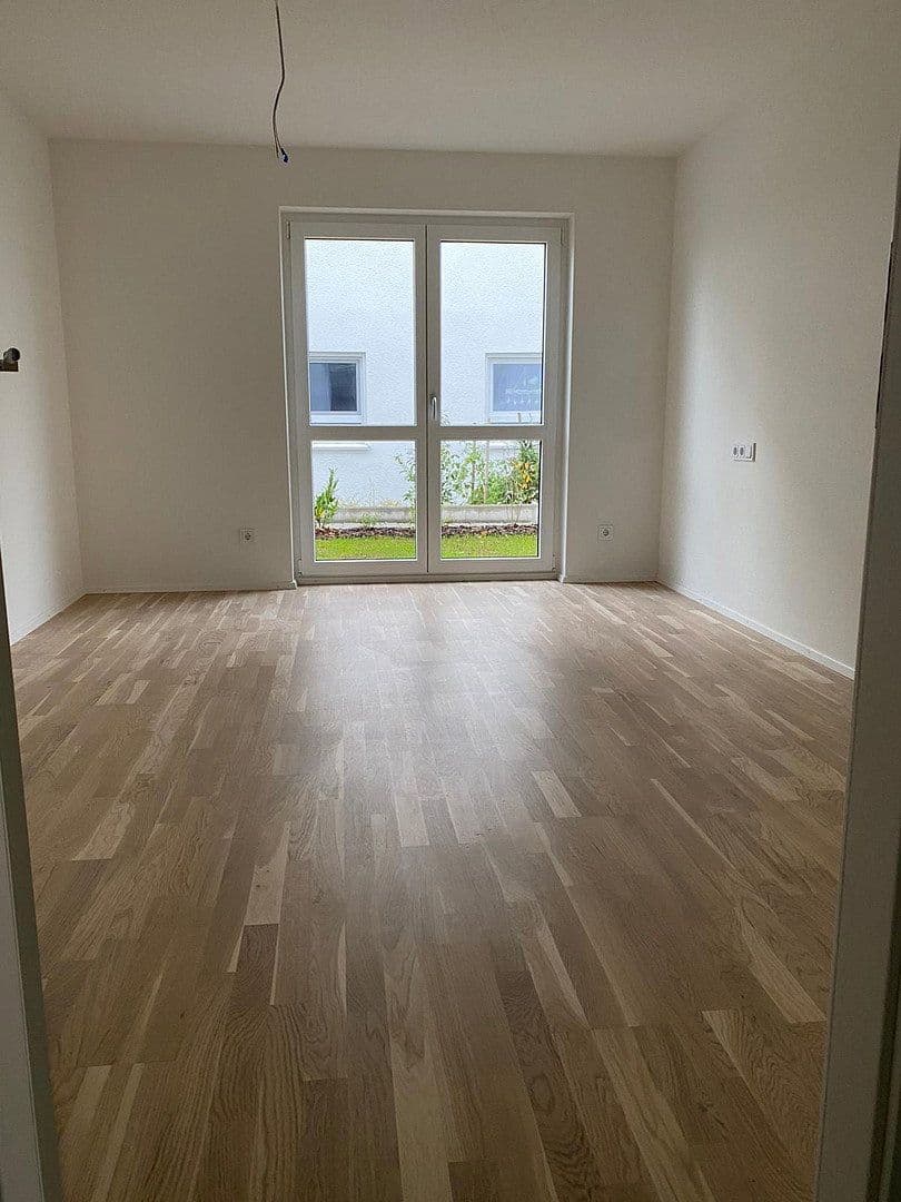 Pronájem bytu 3+1 68 m², Bad Friedrichshall, Bádensko-Württembersko Pronájem bytu 3+1 68 m², Bad Friedrichshall, Bádensko-Württembersko