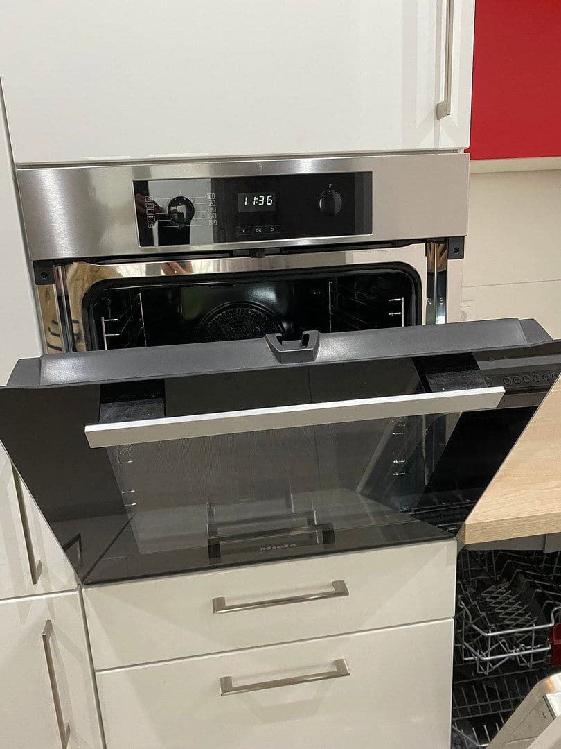 Pronájem bytu 3+1 68 m², Bad Friedrichshall, Bádensko-Württembersko Pronájem bytu 3+1 68 m², Bad Friedrichshall, Bádensko-Württembersko