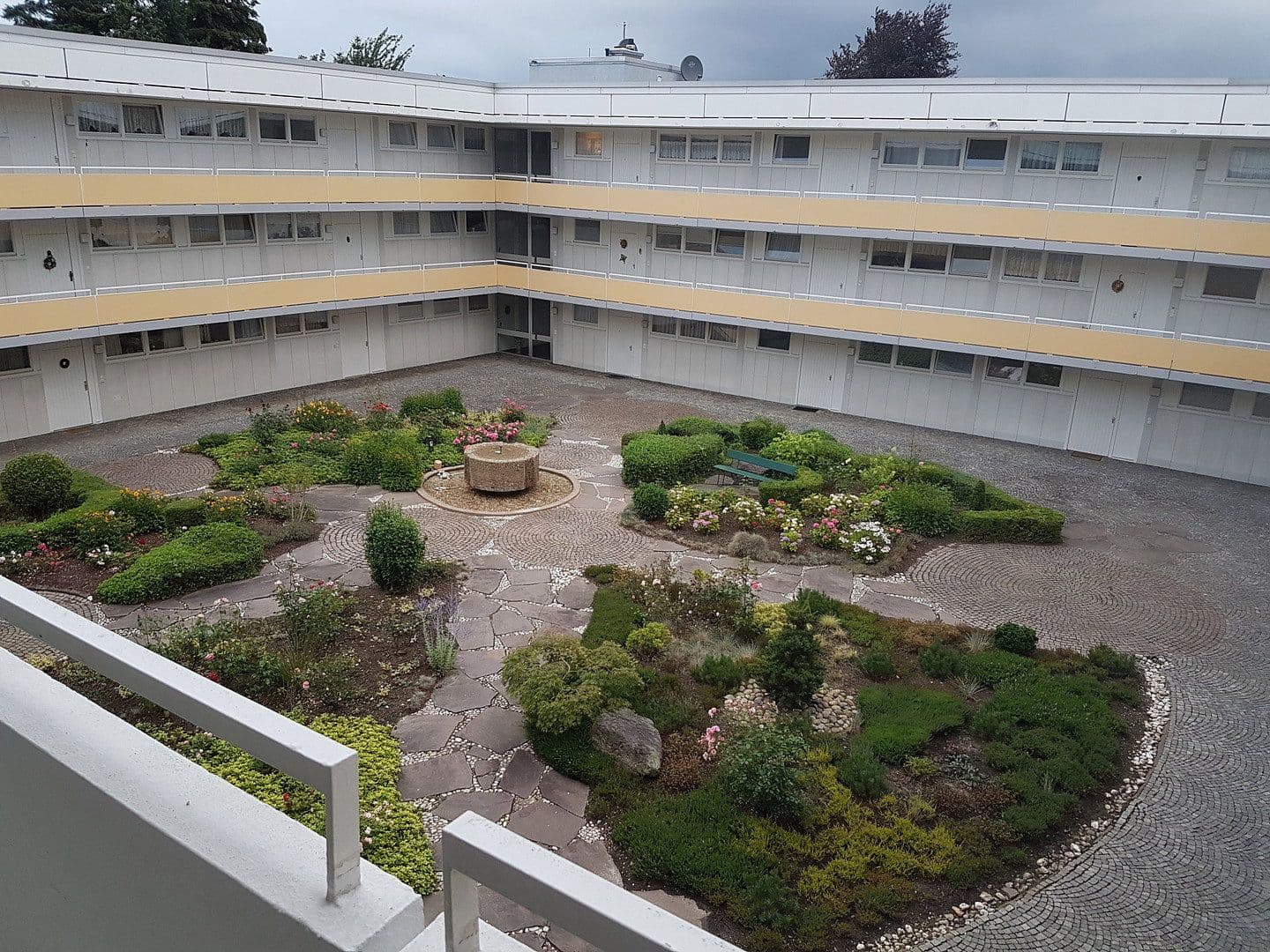 Pronájem bytu 1+1 39 m², Deutschherrenstraße 73, Bonn - Bad Godesberg, Severní Porýní-Vestfálsko Pronájem bytu 1+1 39 m², Deutschherrenstraße 73, Bonn - Bad Godesberg, Severní Porýní-Vestfálsko