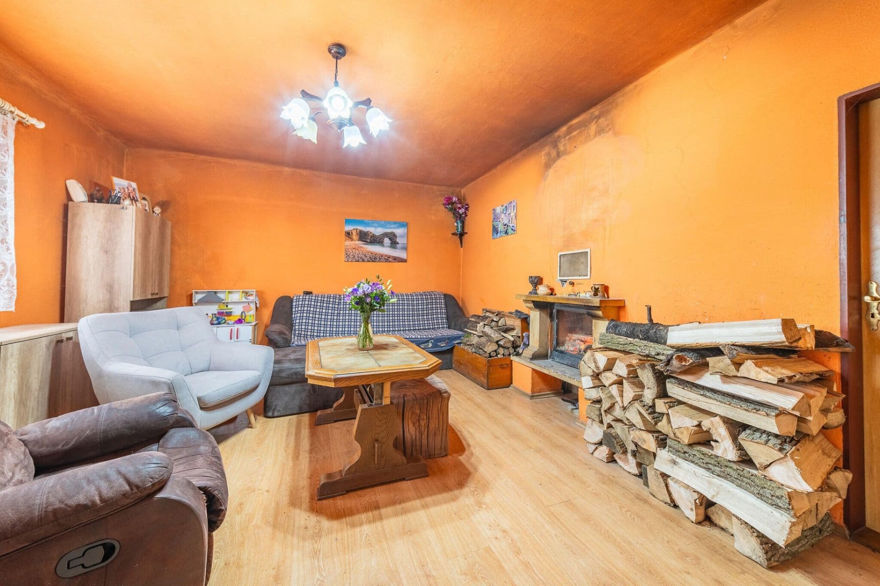 Prodej domu 100 m², pozemek 889 m², 3291, Vrbčany, Středočeský kraj Prodej domu 100 m², pozemek 889 m², 3291, Vrbčany, Středočeský kraj