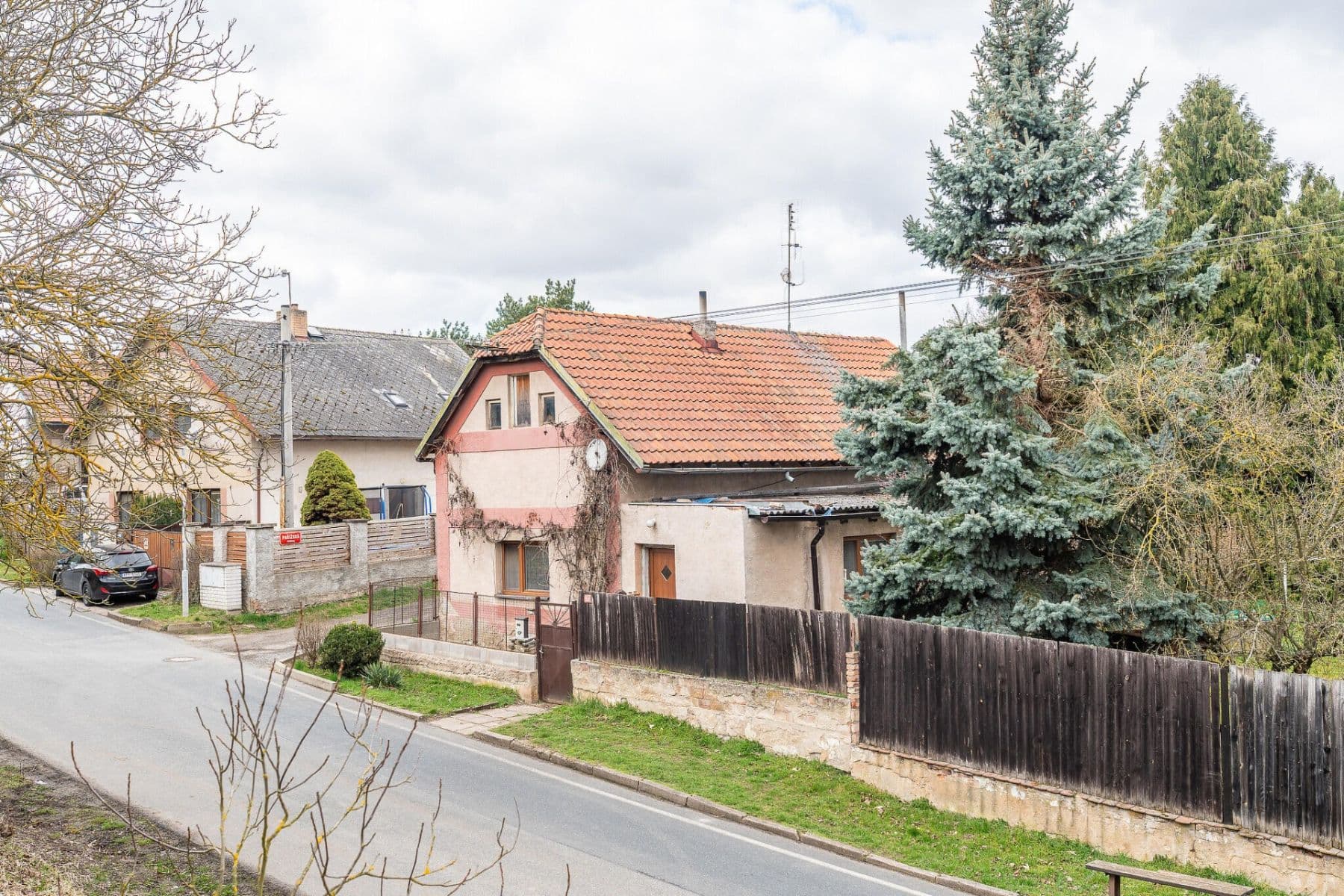 Prodej domu 150 m², pozemek 1.193 m², Vrbčany, Středočeský kraj Prodej domu 150 m², pozemek 1.193 m², Vrbčany, Středočeský kraj