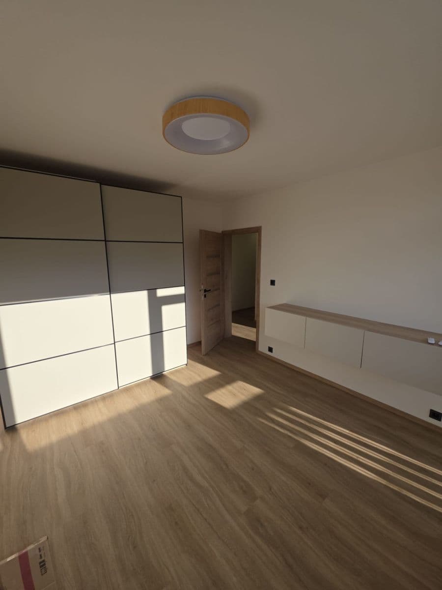 Pronájem bytu 3+1 66 m², Werichova, Ústí nad Labem, Ústecký kraj Pronájem bytu 3+1 66 m², Werichova, Ústí nad Labem, Ústecký kraj