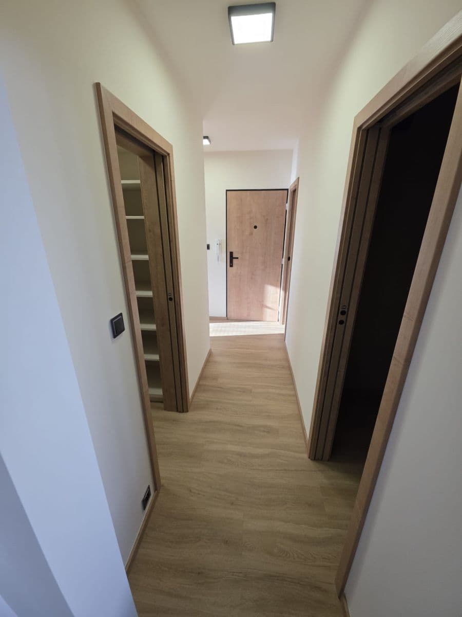 Pronájem bytu 3+1 66 m², Werichova, Ústí nad Labem, Ústecký kraj Pronájem bytu 3+1 66 m², Werichova, Ústí nad Labem, Ústecký kraj