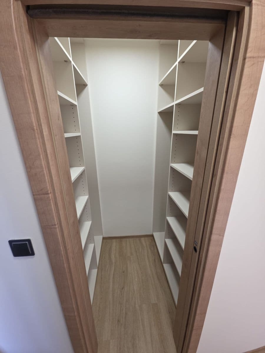 Pronájem bytu 3+1 66 m², Werichova, Ústí nad Labem, Ústecký kraj Pronájem bytu 3+1 66 m², Werichova, Ústí nad Labem, Ústecký kraj