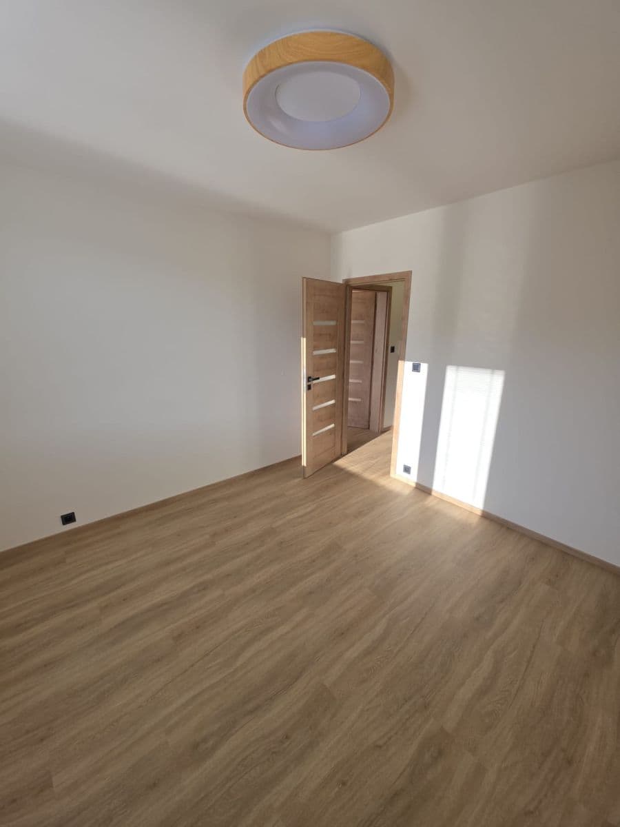 Pronájem bytu 3+1 66 m², Werichova, Ústí nad Labem, Ústecký kraj Pronájem bytu 3+1 66 m², Werichova, Ústí nad Labem, Ústecký kraj