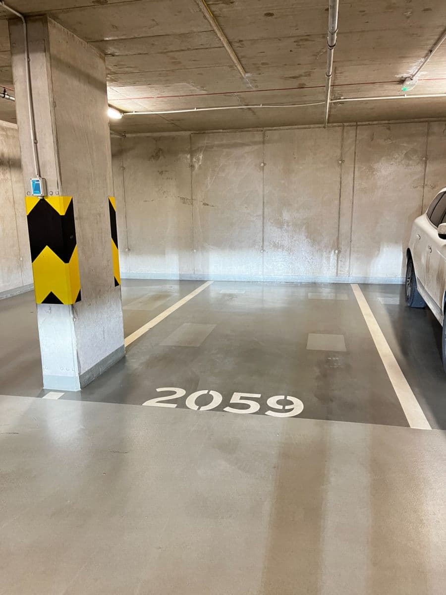 Pronájem garáže 16 m², Granitova, Praha, Praha Pronájem garáže 16 m², Granitova, Praha, Praha