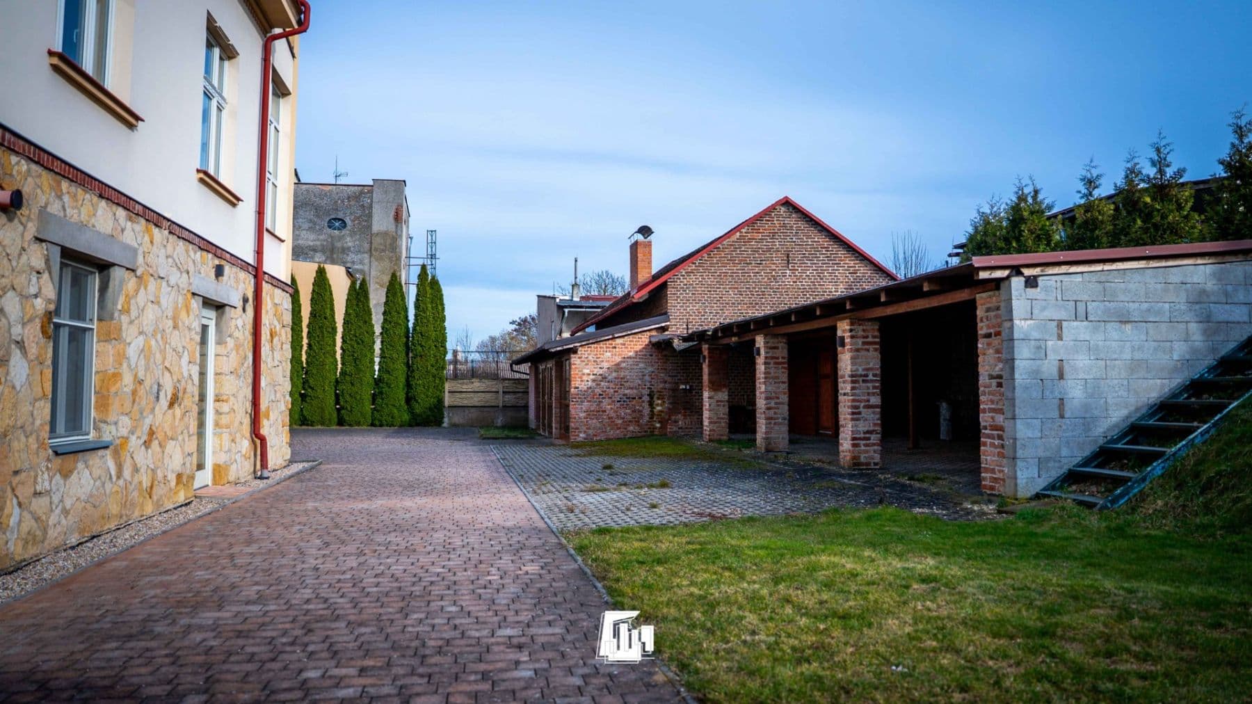 Prodej domu 400 m², pozemek 6.748 m², 1. máje, Vysoké Veselí, Královéhradecký kraj Prodej domu 400 m², pozemek 6.748 m², 1. máje, Vysoké Veselí, Královéhradecký kraj