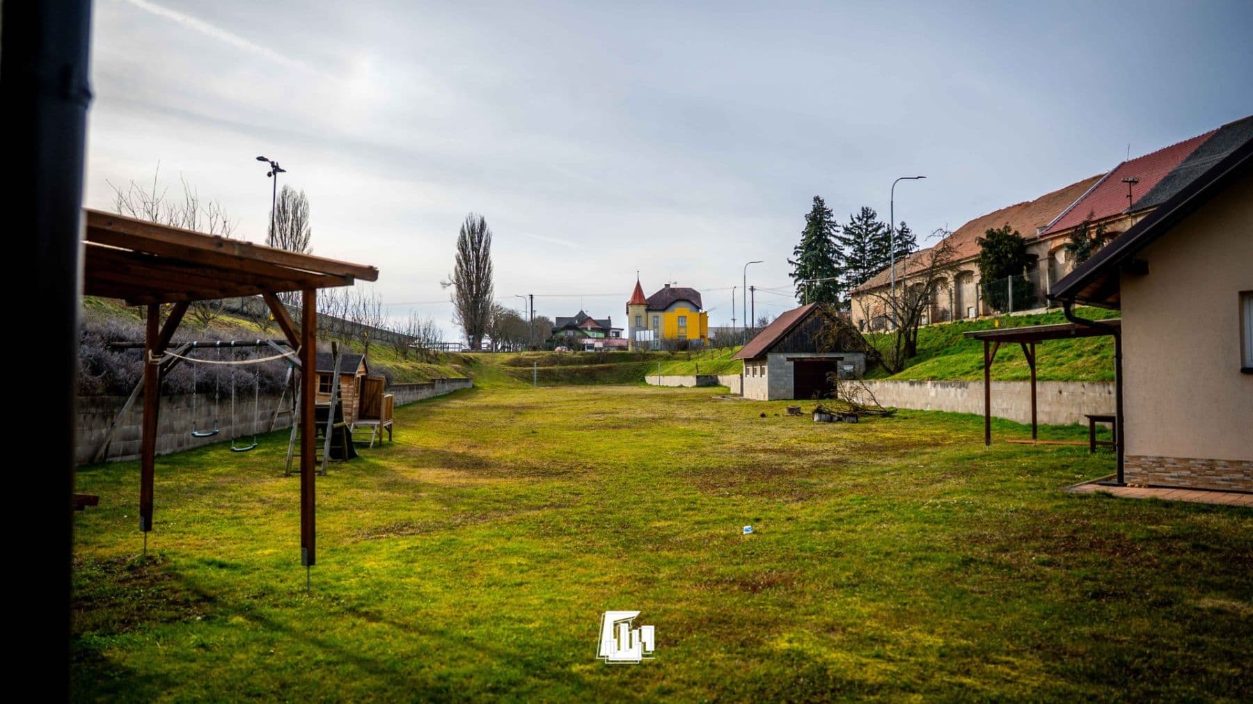 Prodej domu 400 m², pozemek 6.748 m², 1. máje, Vysoké Veselí, Královéhradecký kraj Prodej domu 400 m², pozemek 6.748 m², 1. máje, Vysoké Veselí, Královéhradecký kraj