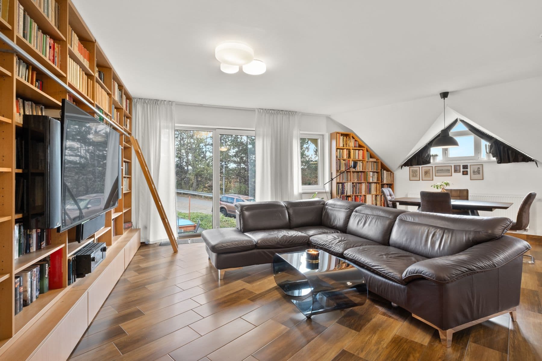 Prodej bytu 4+kk 141 m², Podstránská, Brno, Jihomoravský kraj Prodej bytu 4+kk 141 m², Podstránská, Brno, Jihomoravský kraj