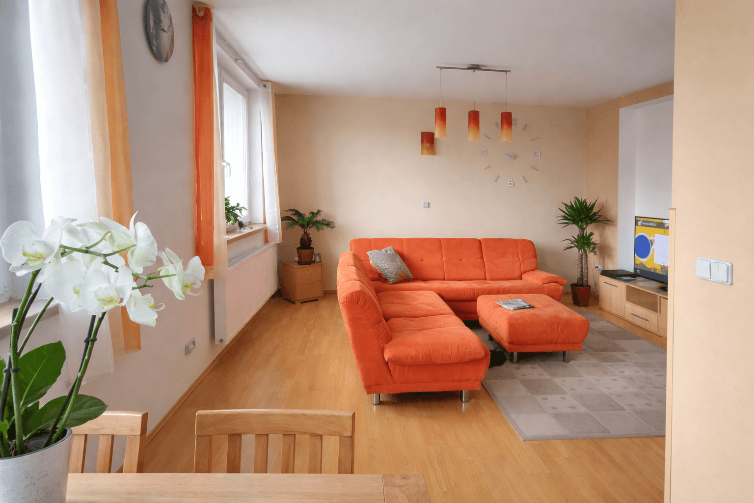 Pronájem bytu 3+1 75 m², Nepoměřice, Středočeský kraj Pronájem bytu 3+1 75 m², Nepoměřice, Středočeský kraj