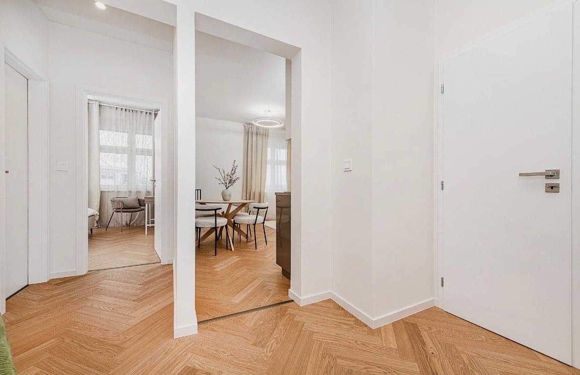 Pronájem bytu 2+kk 50 m², U Křížku, Praha, Praha Pronájem bytu 2+kk 50 m², U Křížku, Praha, Praha