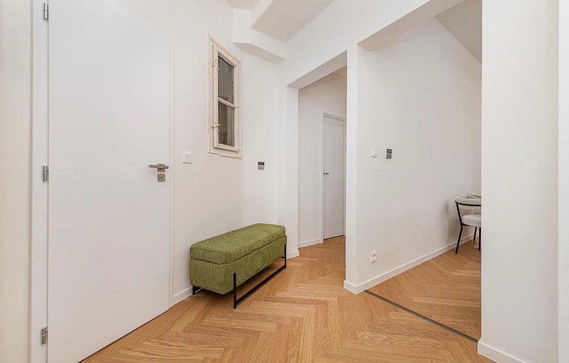 Pronájem bytu 2+kk 50 m², U Křížku, Praha, Praha Pronájem bytu 2+kk 50 m², U Křížku, Praha, Praha