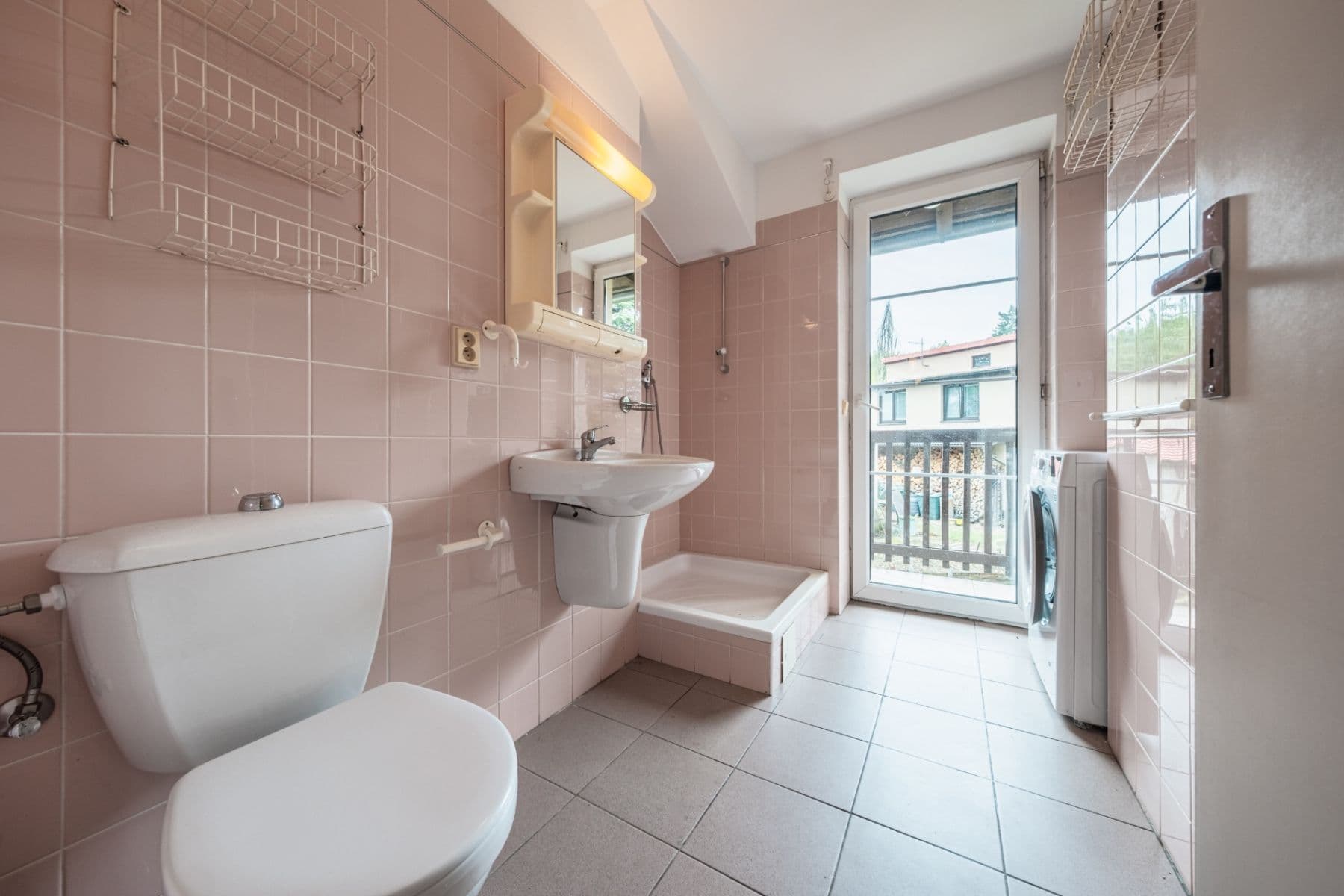 Prodej domu 170 m², pozemek 1.060 m², Krajníkova, Dobřichovice, Středočeský kraj Prodej domu 170 m², pozemek 1.060 m², Krajníkova, Dobřichovice, Středočeský kraj