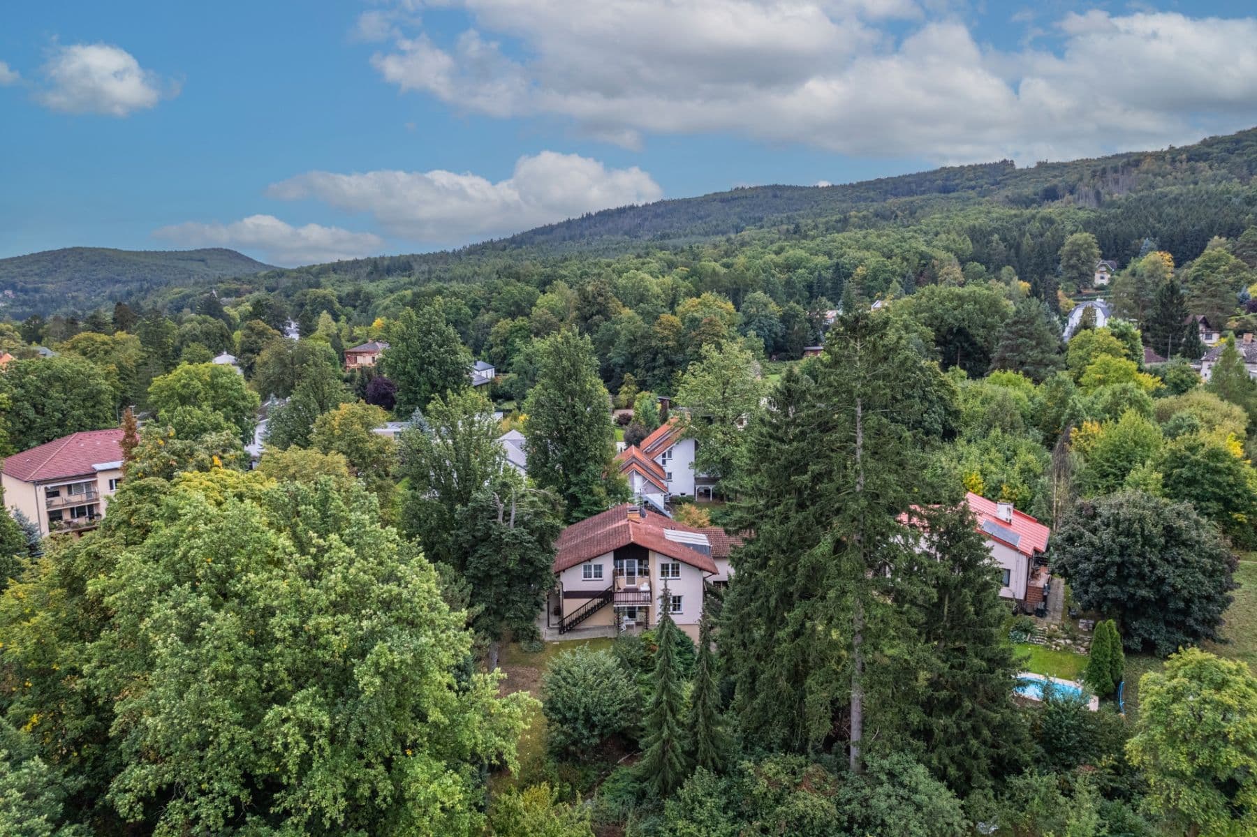 Prodej domu 170 m², pozemek 1.060 m², Krajníkova, Dobřichovice, Středočeský kraj Prodej domu 170 m², pozemek 1.060 m², Krajníkova, Dobřichovice, Středočeský kraj