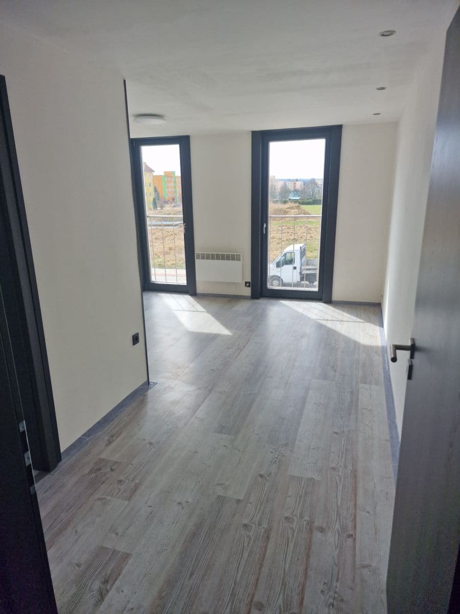 Prodej domu 120 m², pozemek 810 m², Sídliště na Sadech, České Velenice, Jihočeský kraj Prodej domu 120 m², pozemek 810 m², Sídliště na Sadech, České Velenice, Jihočeský kraj