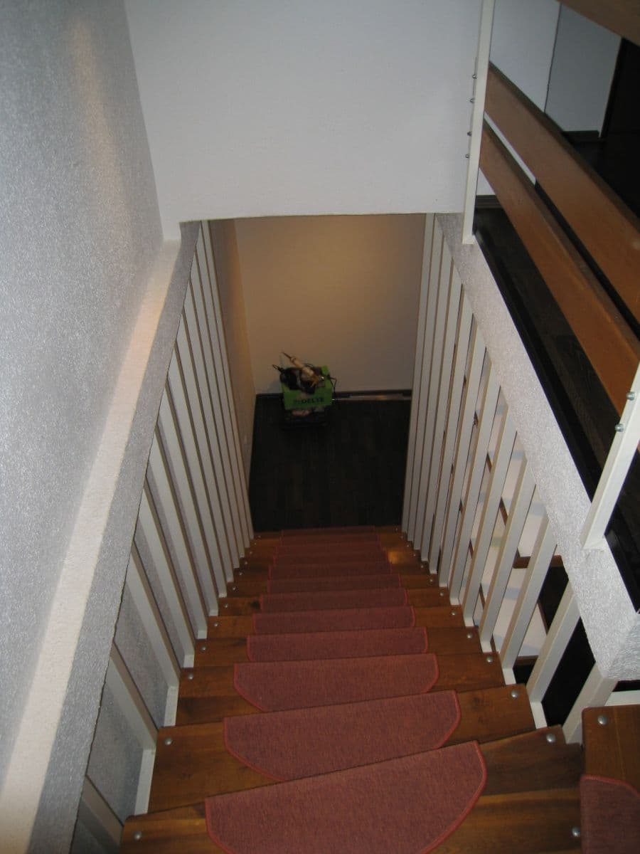 Pronájem domu 201 m², pozemek 390 m², Eledrova, Praha, Praha Pronájem domu 201 m², pozemek 390 m², Eledrova, Praha, Praha