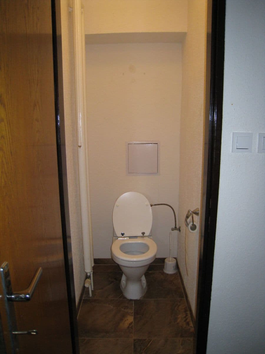 Pronájem domu 201 m², pozemek 390 m², Eledrova, Praha, Praha Pronájem domu 201 m², pozemek 390 m², Eledrova, Praha, Praha