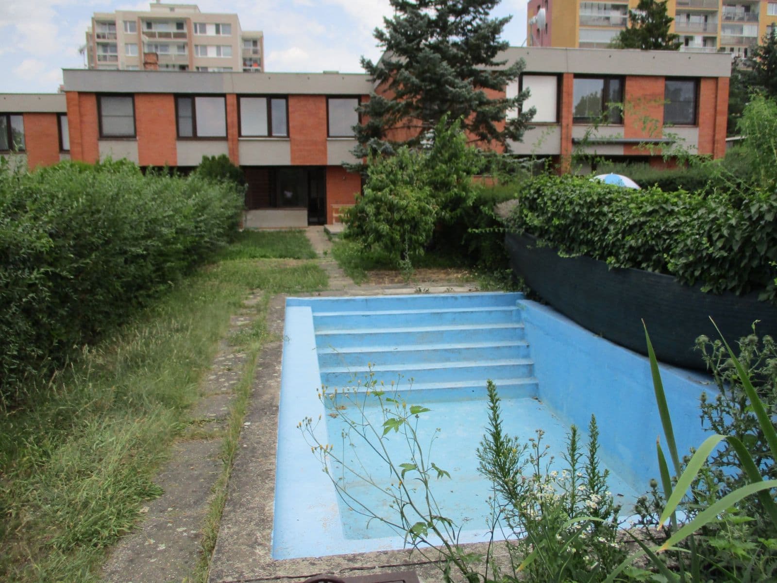 Pronájem domu 201 m², pozemek 390 m², Eledrova, Praha, Praha Pronájem domu 201 m², pozemek 390 m², Eledrova, Praha, Praha