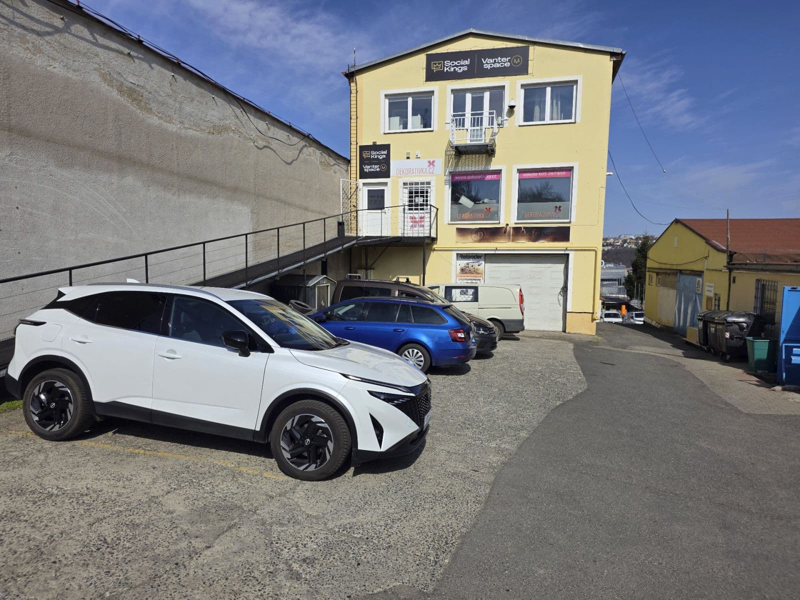 Pronájem nebytového prostoru 186 m², K Žižkovu, Praha, Praha Pronájem nebytového prostoru 186 m², K Žižkovu, Praha, Praha