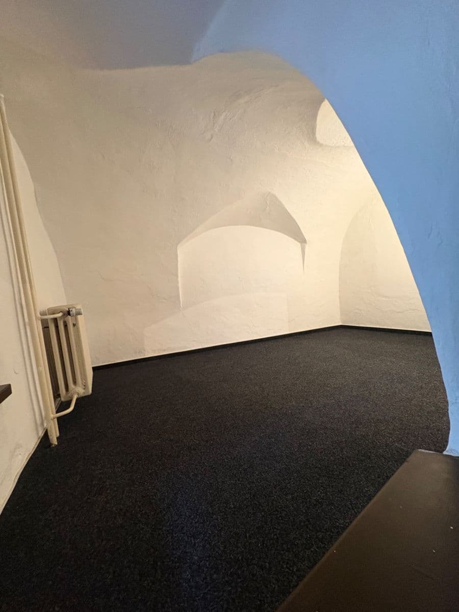 Pronájem bytu 40 m², Široká, České Budějovice, Jihočeský kraj Pronájem bytu 40 m², Široká, České Budějovice, Jihočeský kraj