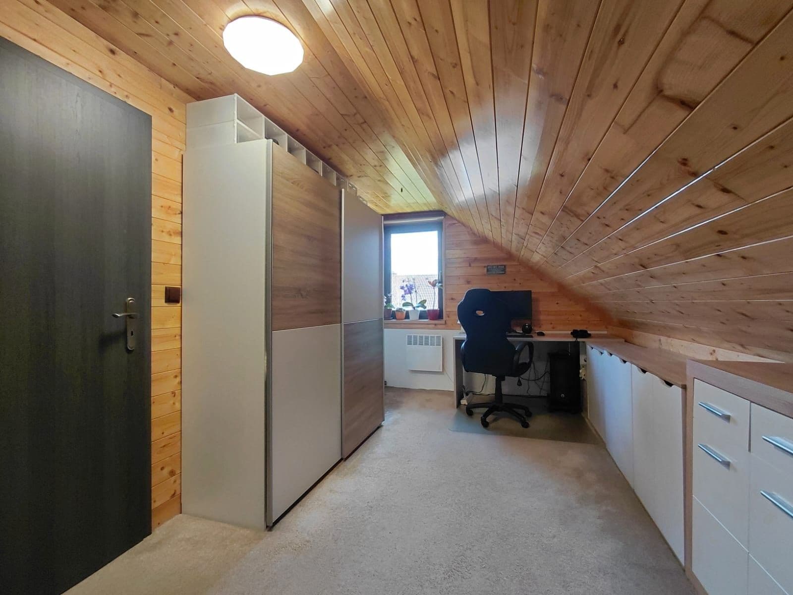 Pronájem bytu 3+kk 60 m², Kinských, Rožnov pod Radhoštěm, Zlínský kraj Pronájem bytu 3+kk 60 m², Kinských, Rožnov pod Radhoštěm, Zlínský kraj