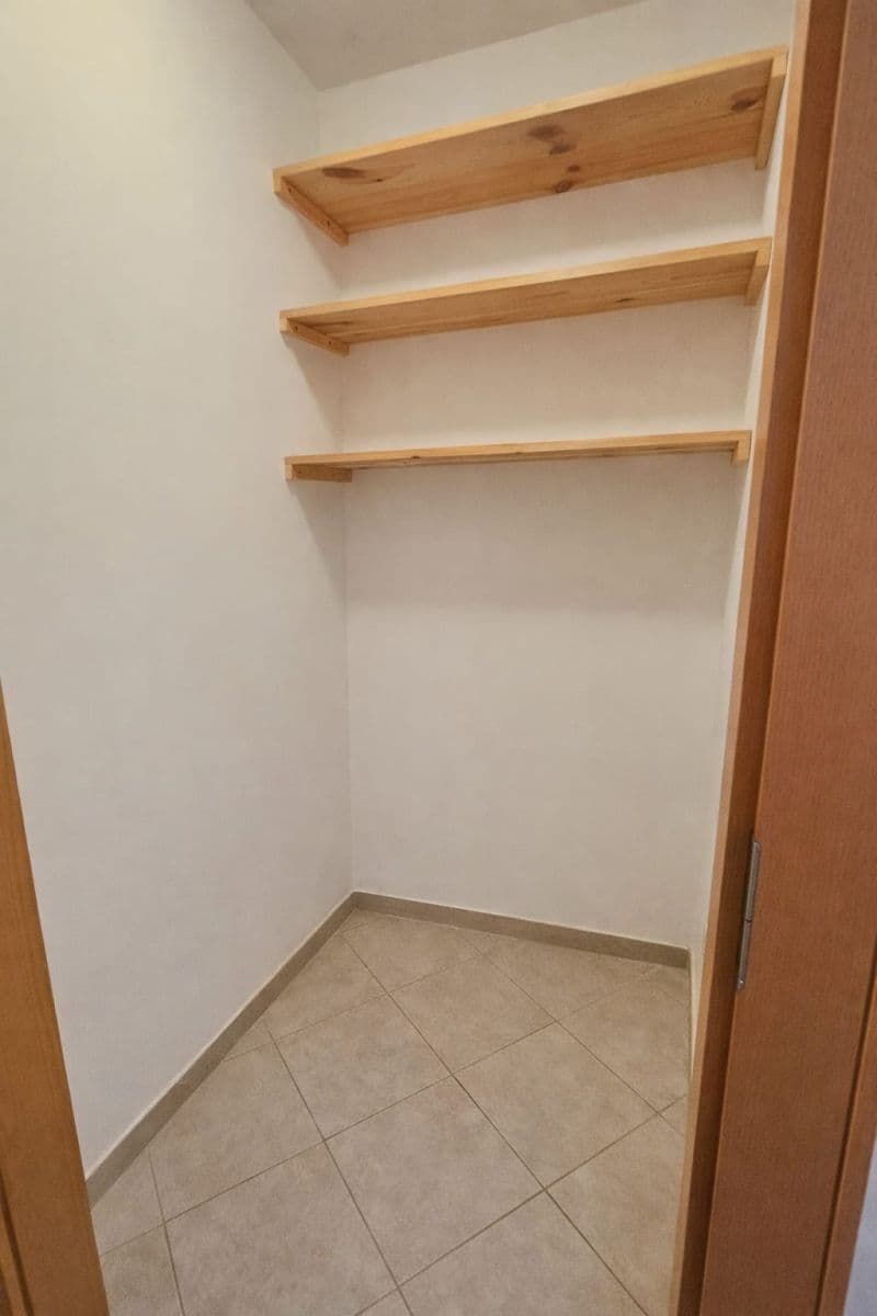 Pronájem bytu 1+kk 42 m², Sazovická, Praha, Praha Pronájem bytu 1+kk 42 m², Sazovická, Praha, Praha