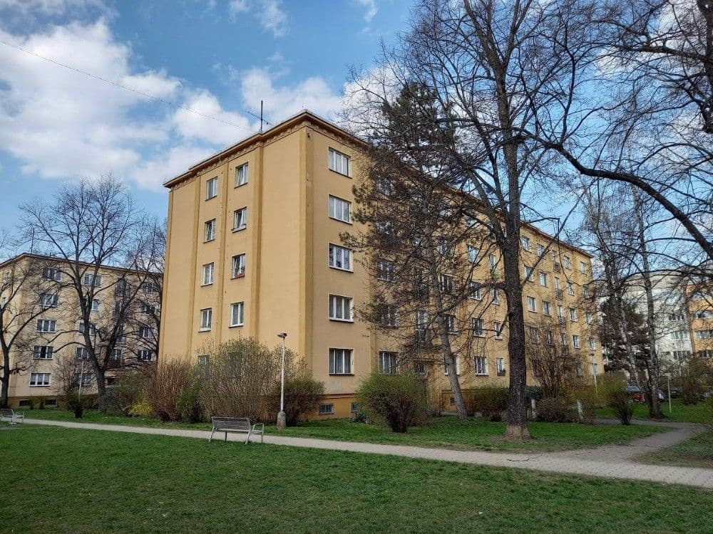 Pronájem bytu 2+1 52 m², Herálecká Ⅲ, Praha, Praha Pronájem bytu 2+1 52 m², Herálecká Ⅲ, Praha, Praha