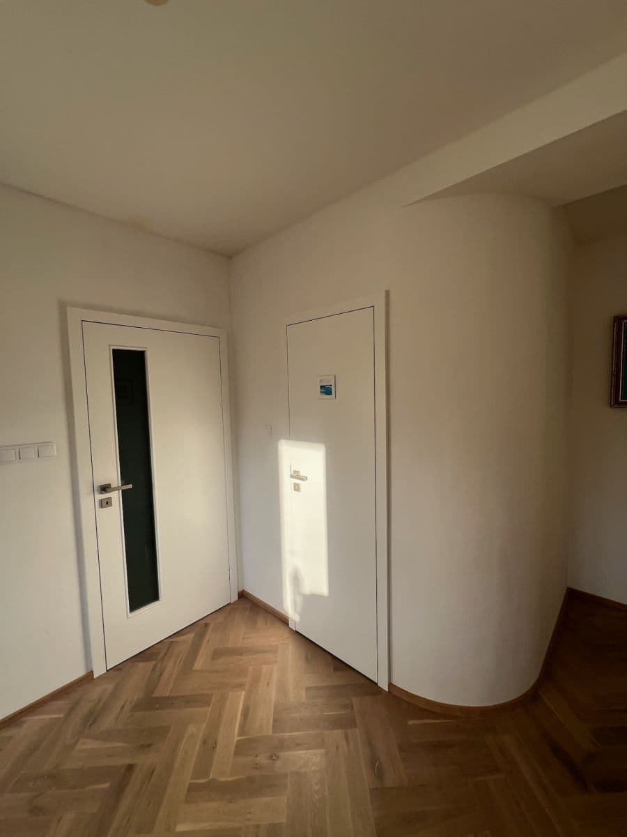 Prodej bytu 2+kk 81 m², Gruzínská, Plzeň, Plzeňský kraj Prodej bytu 2+kk 81 m², Gruzínská, Plzeň, Plzeňský kraj