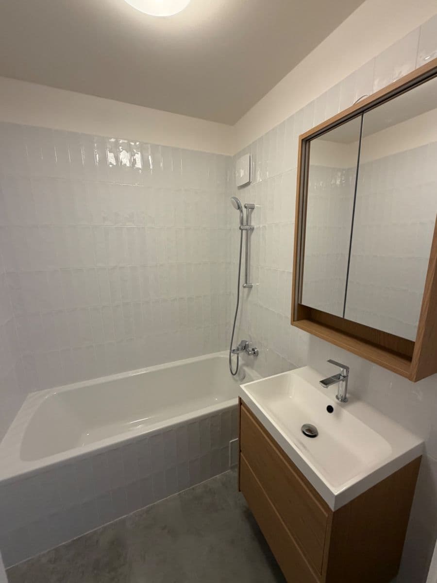 Pronájem bytu 3+kk 59 m², V Dolině, Praha, Praha Pronájem bytu 3+kk 59 m², V Dolině, Praha, Praha