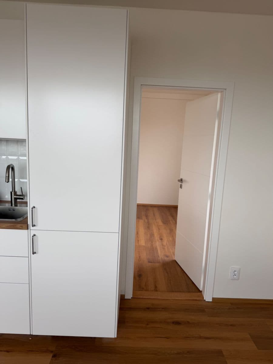 Pronájem bytu 3+kk 59 m², V Dolině, Praha, Praha Pronájem bytu 3+kk 59 m², V Dolině, Praha, Praha