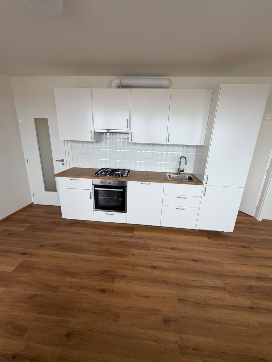 Pronájem bytu 3+kk 59 m², V Dolině, Praha, Praha Pronájem bytu 3+kk 59 m², V Dolině, Praha, Praha