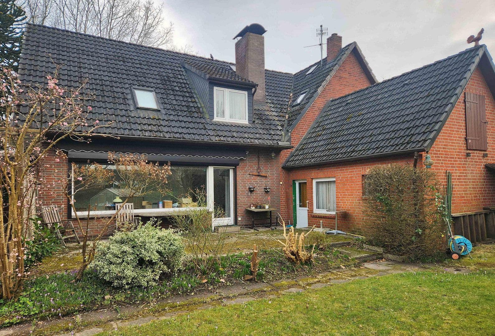 Prodej domu 178 m², pozemek 1.090 m², Hamburg, Hamburg Prodej domu 178 m², pozemek 1.090 m², Hamburg, Hamburg