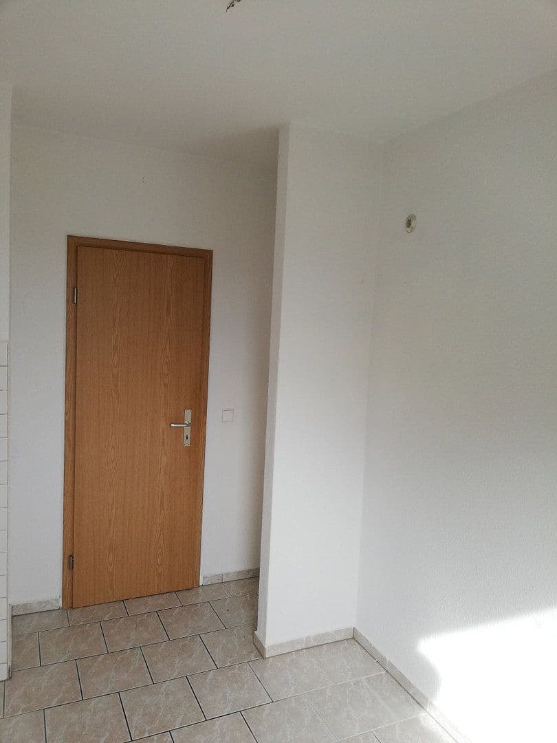 Pronájem bytu 3+1 57 m², Talstraße 34, Weischlitz, Sasko Pronájem bytu 3+1 57 m², Talstraße 34, Weischlitz, Sasko