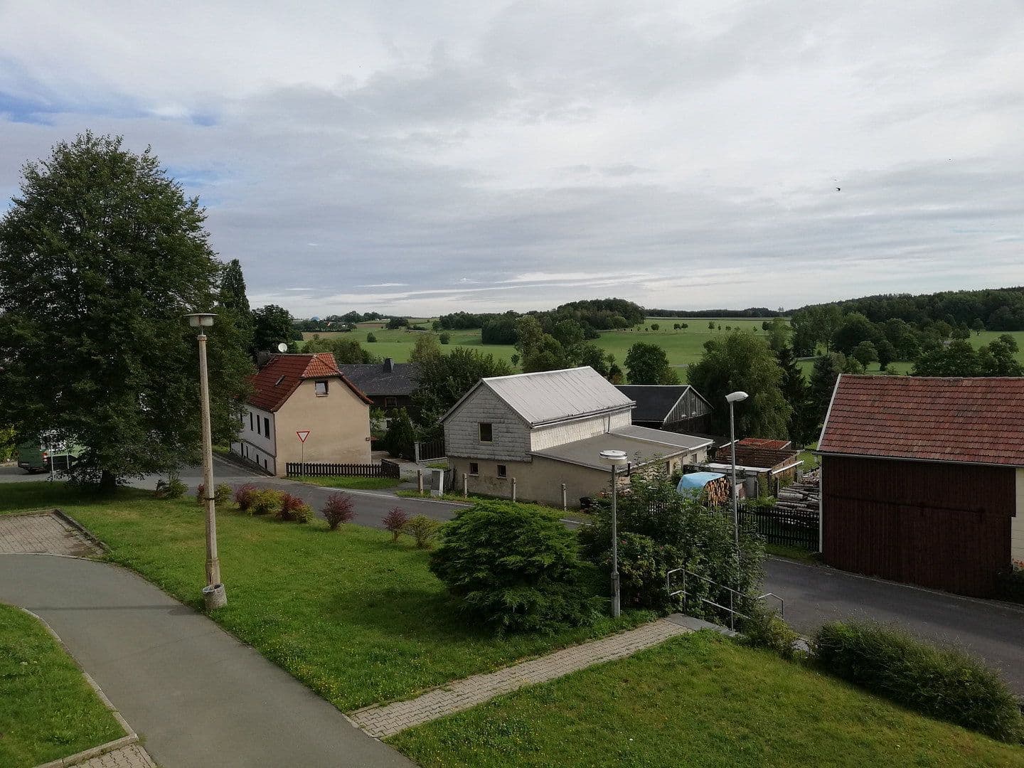 Pronájem bytu 3+1 57 m², Talstraße 34, Weischlitz, Sasko Pronájem bytu 3+1 57 m², Talstraße 34, Weischlitz, Sasko