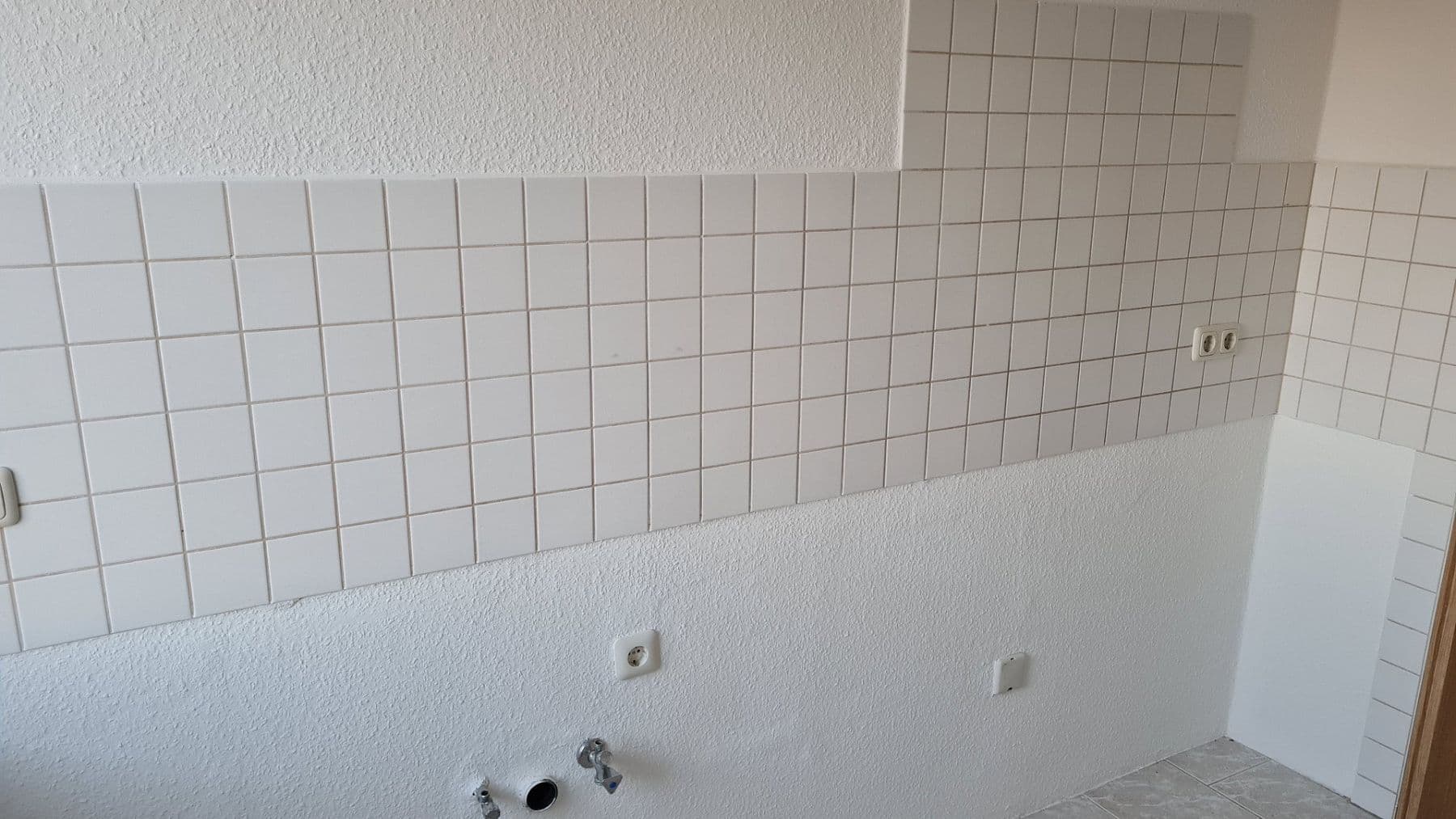 Pronájem bytu 3+1 57 m², Talstraße 34, Weischlitz, Sasko Pronájem bytu 3+1 57 m², Talstraße 34, Weischlitz, Sasko